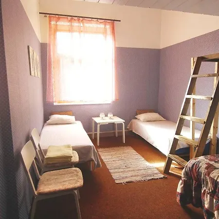 Πανσιόν Kuelalistemaja Naissaare