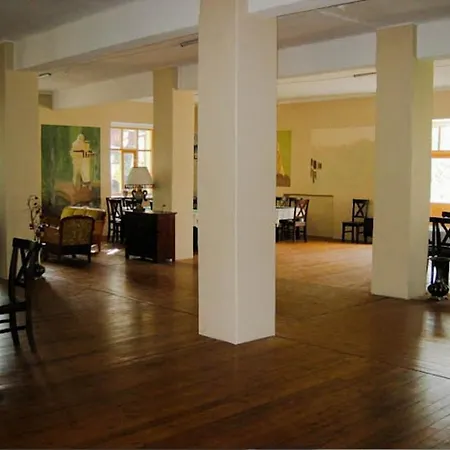 Kuelalistemaja Naissaare